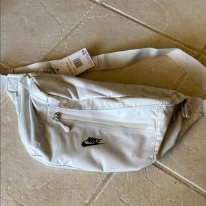 Nike Premium Fanny Pack